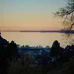 Apartment Charmantes Am Stadtrand - Ruhig Und Doch Schnell In Der Stadt Und Am Berg